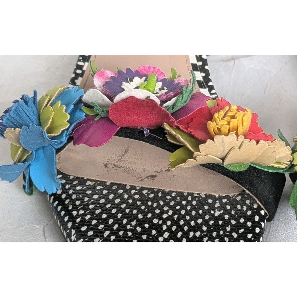 Betsey Johnson Lore Sandals Flowers Block Heels Floral Shoes Stripes Black Sz 8 - Picture 8 of 14